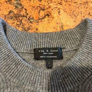 Rag & Bone cashmere sweater size medium